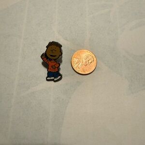 Peanuts Charlie Brown pin #Peanuts #Vintage